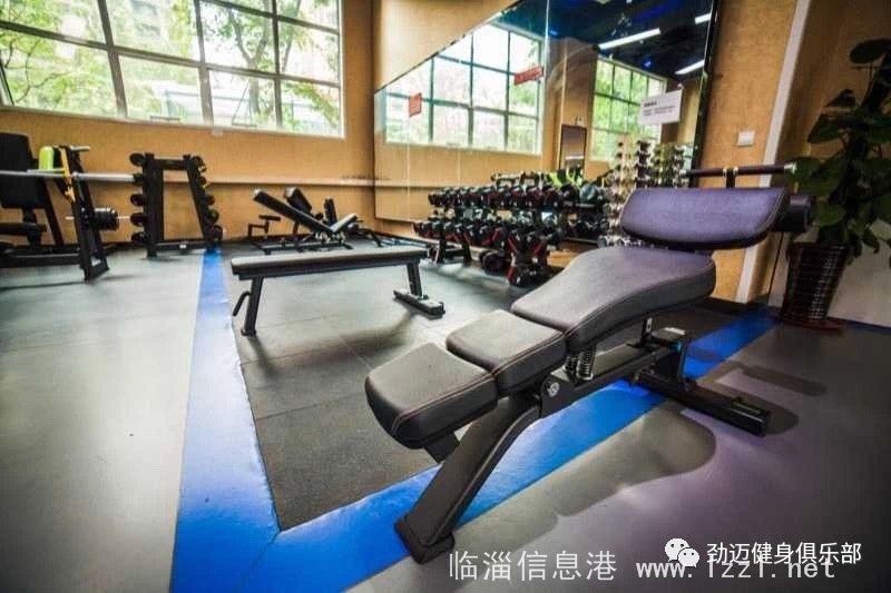 招聘會(huì)籍顧問(wèn)